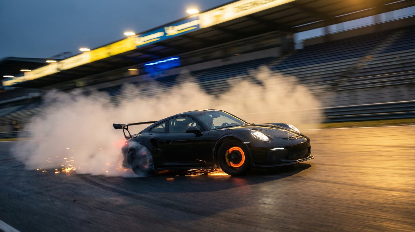 国产保时捷漂移视频教程